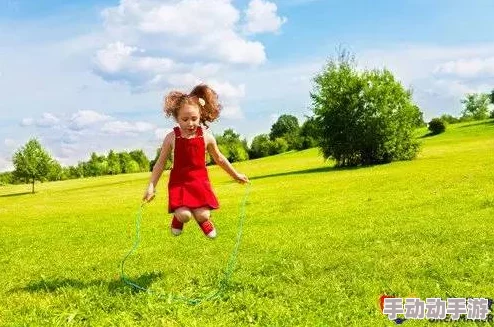 女儿终于长大了可以C了她的成长让我感到无比骄傲希望她在未来的道路上勇敢追梦不断超越自己 女儿终于长大了可以C了她的成长让我感到无比骄傲希望她在未来的道路上勇敢追梦不断超越自己