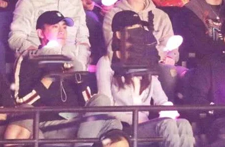 好涨嗯太深了嗯啊用力停 最近某明星被拍到与神秘对象亲密互动引发热议网友纷纷猜测两人关系是否升温 好涨嗯太深了嗯啊用力停 最近某明星被拍到与神秘对象亲密互动引发热议网友纷纷猜测两人关系是否升温