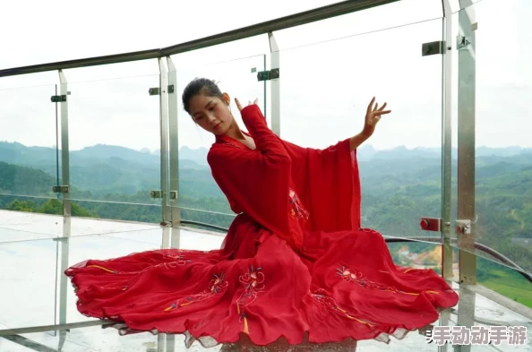 国产夜趣福利免费视频最新进展消息：该平台近期推出多项新功能，提升用户体验并加强内容审核，确保安全合规