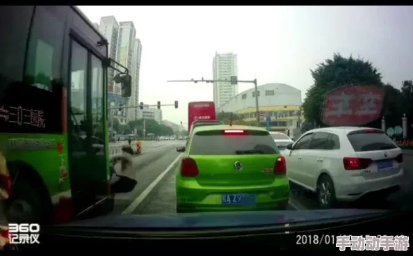 好大用力深一点女公交车惊爆!目击者称现场气氛火热引发围观众人纷纷拍照记录这一罕见场景 好大用力深一点女公交车惊爆!目击者称现场气氛火热引发围观众人纷纷拍照记录这一罕见场景