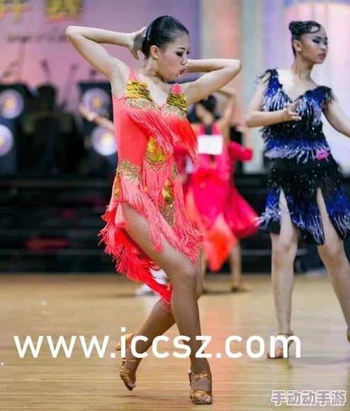 国产丝袜大长腿精品丝袜美女图片 这组图片真是太美了,模特的身材和丝袜搭配得恰到好处,令人赏心悦目 国产丝袜大长腿精品丝袜美女图片 这组图片真是太美了,模特的身材和丝袜搭配得恰到好处,令人赏心悦目