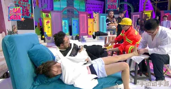 美女和男生羞羞脱内衣图片原来是某综艺节目搞笑环节的花絮 美女和男生羞羞脱内衣图片原来是某综艺节目搞笑环节的花絮