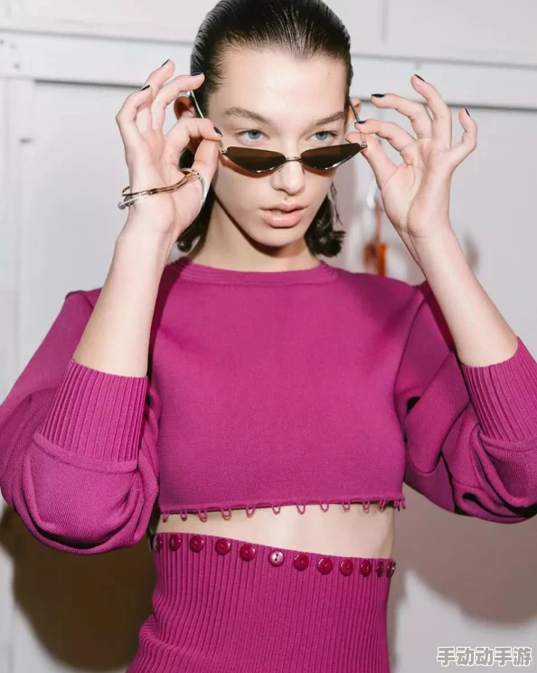 欧美日韩麻豆惊喜来袭!全球顶级明星联袂出演,带来视觉盛宴 欧美日韩麻豆惊喜来袭!全球顶级明星联袂出演,带来视觉盛宴