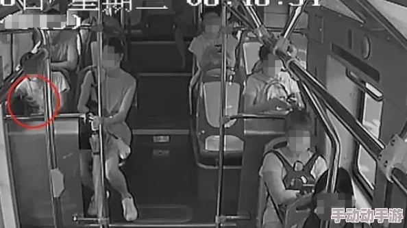 在满员痴汉巴士被搓揉 女乘客自述惊魂时刻