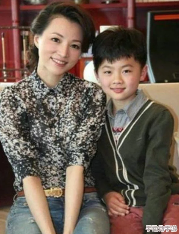 亲子乱子伦视频播放某明星家庭隐秘曝光