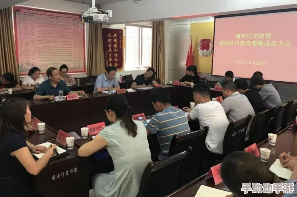 久久理论片网友推荐这部影片以其深刻的主题和精湛的演技吸引了众多观众值得一看不容错过