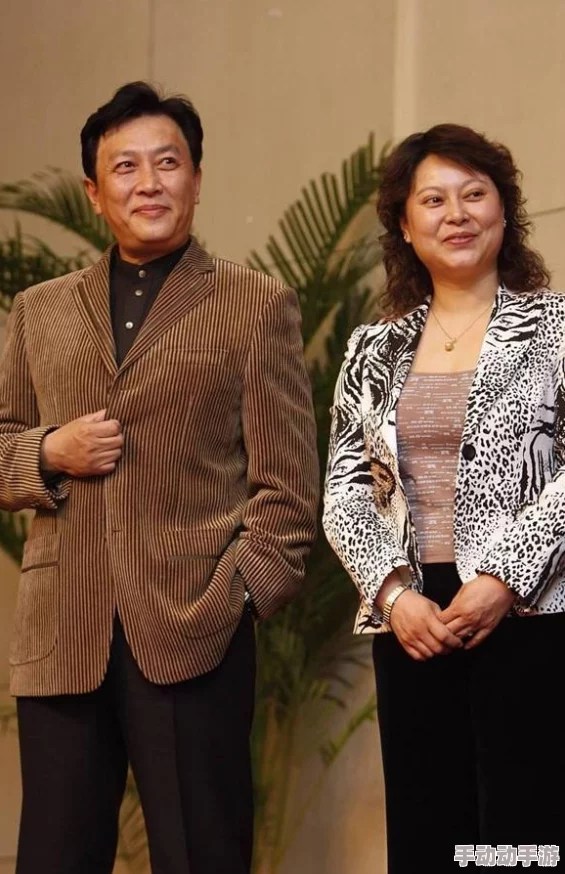 久久偷拍在线惊爆信息：最新视频曝光引发热议网友纷纷围观评论不断让人意想不到的剧情发展令人震惊