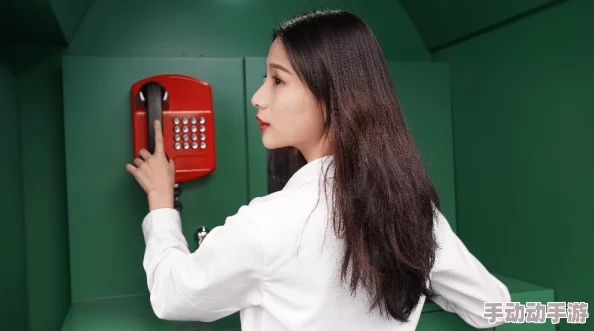 偷拍与自拍图片综合区让我们共同分享生活中的美好瞬间，记录下每一个值得珍藏的回忆，传递积极向上的能量