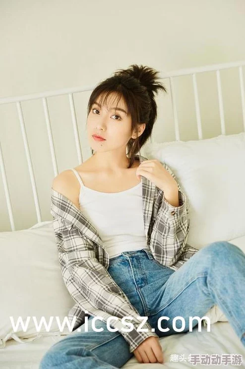 美女扒开腿免费让男人桶这是一个充满性暗示和挑逗意味的标题