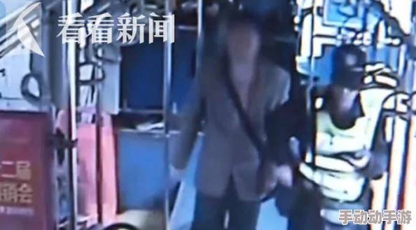 男女叉下体视频此类内容通常涉及成人主题，需谨慎观看