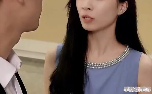 苏妲己野外勾搭60老头的背景潜龙出山，闪婚美女总裁