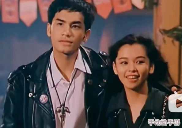 校花被黑人多男按着灌满这是一部描绘校园霸凌的影片，反映了学生间复杂的人际关系