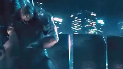 美女被勒死18分钟视频超人：毁灭日