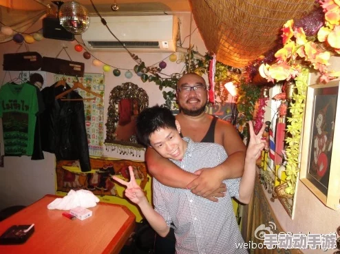 国产GaysexChina男外卖夜间女妖