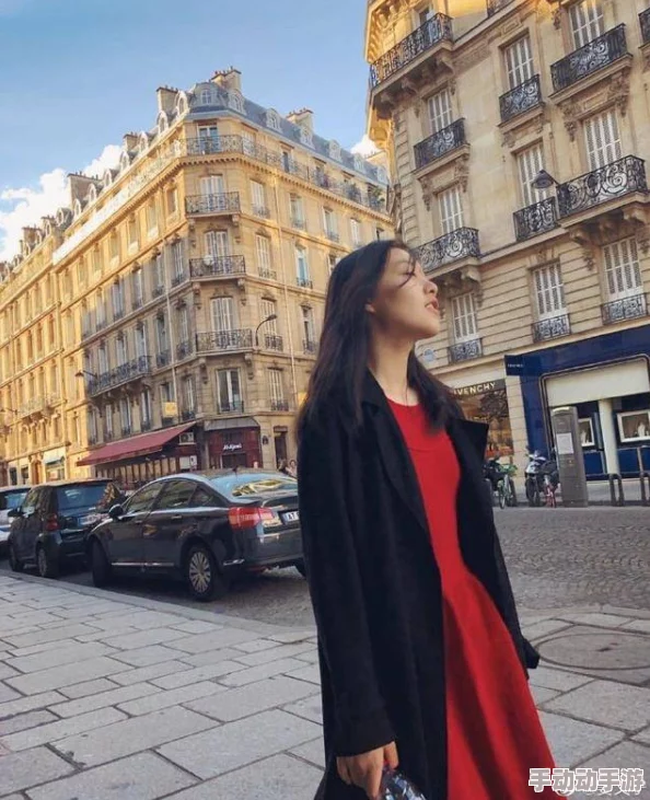 濑亚美莉贴吧是粉丝交流的平台分享她的作品与动态