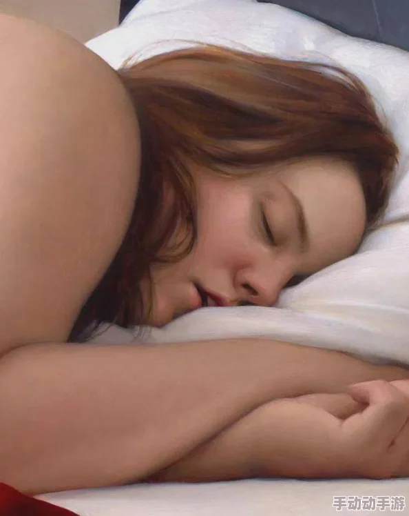 揉捏着巨大的乳球艳妇这是一幅描绘成熟女性魅力的艺术作品
