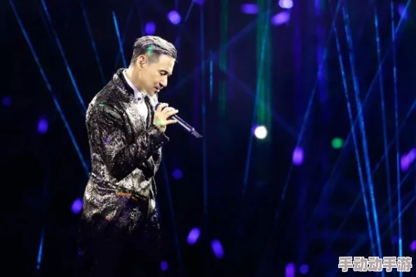 99久久99久久精品免观看重返流金岁月(回档2011当歌神) 99久久99久久精品免观看重返流金岁月(回档2011当歌神)