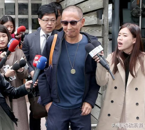 男女激情床戏强吻片段暗线