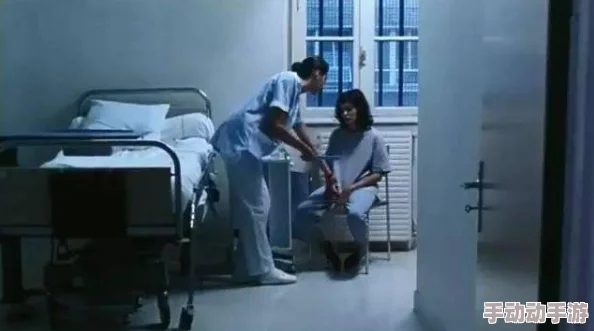 《诱人的护士bd在线观看》是一部充满悬疑与情色的影片，讲述了一名神秘护士的故事