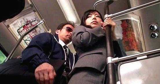 日本三级电车上强在线观看这是一部以日本电车为背景的成人影片 日本三级电车上强在线观看这是一部以日本电车为背景的成人影片