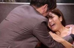 强奸小护士影片通过对一个年轻护士的遭遇,揭示了社会阴暗面及人性复杂性 强奸小护士影片通过对一个年轻护士的遭遇,揭示了社会阴暗面及人性复杂性