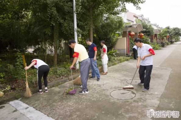 乡村乱暴伦交村民自发组织巡逻队维护治安