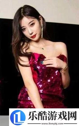 草莓丝瓜深夜释放自己的歌词意思这首歌表达了在夜晚独自一人时内心的情感宣泄与自我解读