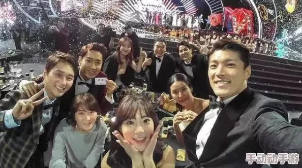 金瓶双艳近日，剧组重聚为经典致敬，筹备全新续集