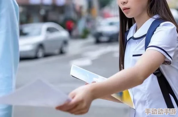 女人被男人插的视频校园往事