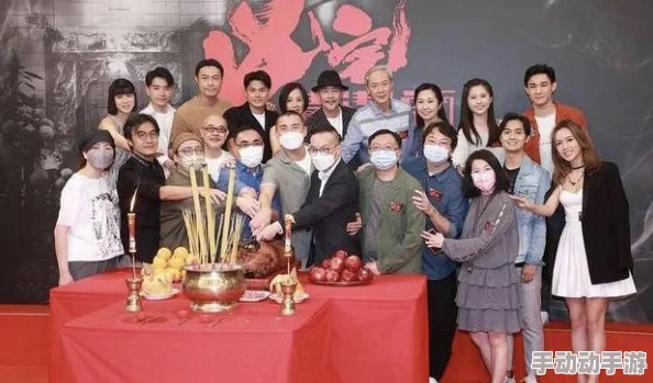 腰一沉冲破了那层障碍电视剧主演近日参加公益活动，呼吁关注环保问题