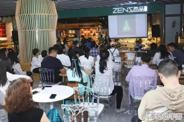 一本久道久久综合婷婷五最近上线了全新互动剧情体验