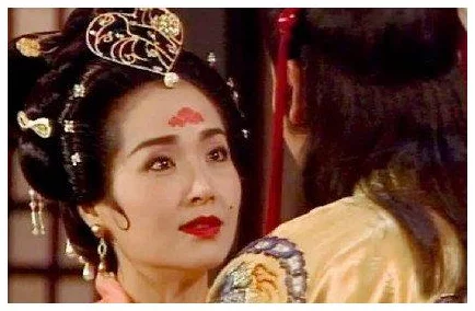 杨贵妃三级的电影新鲜事是香港导演王晶执导的经典之作 杨贵妃三级的电影新鲜事是香港导演王晶执导的经典之作