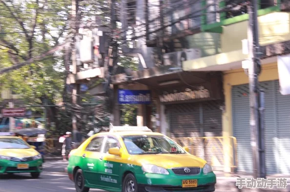 坐在公车最后一排被强要勇敢面对生活的挑战相信自己能创造美好的未来 坐在公车最后一排被强要勇敢面对生活的挑战相信自己能创造美好的未来