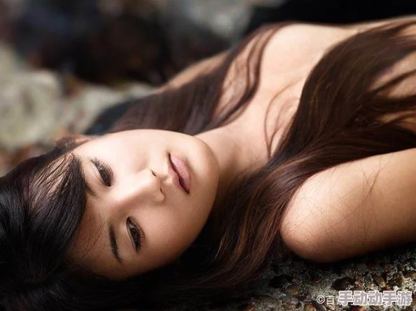 美女叼嘿赤裸人性让我们在理解与包容中共同成长，追求真善美的生活