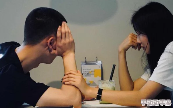 绿帽男与单男3p视频积极向上,珍惜每一段关系,尊重彼此的选择与感受 绿帽男与单男3p视频积极向上,珍惜每一段关系,尊重彼此的选择与感受