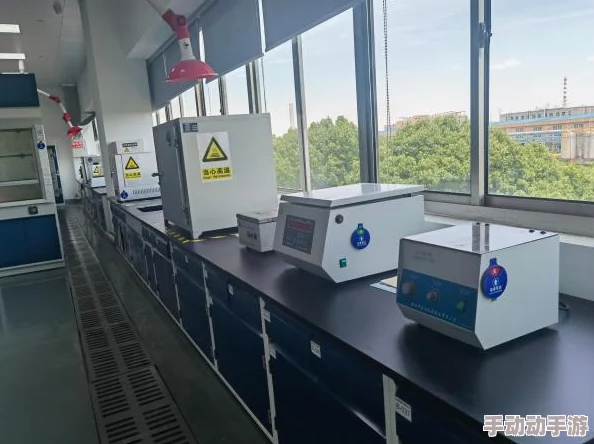 好大好硬好长再深一点近日科学家发现一种新型材料具有超强的耐热性和韧性，可能会在航空航天领域带来革命性进展