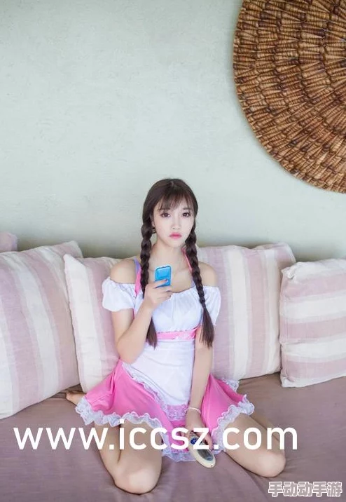 白袜男调教白袜贱奴网站更新至第10章新增图片50张 白袜男调教白袜贱奴网站更新至第10章新增图片50张