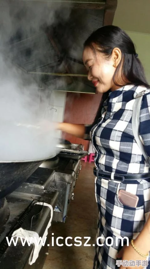 白丝美女被羞羞视频上传进度99%即将完成 白丝美女被羞羞视频上传进度99%即将完成