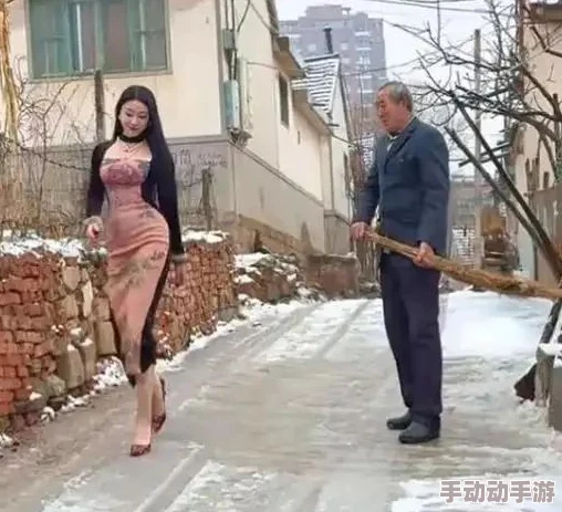 《身体丰满雪白的寡妇》邻居搬来一位英俊的单身兽医 《身体丰满雪白的寡妇》邻居搬来一位英俊的单身兽医