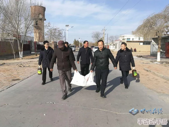 坤吧桶皮眼吧友集资为贫困山区儿童捐赠过冬衣物 坤吧桶皮眼吧友集资为贫困山区儿童捐赠过冬衣物