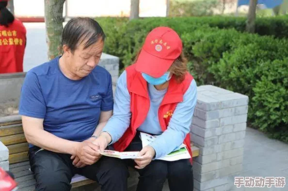 好儿媳秦雨秦雨近日参加社区志愿活动,积极帮助孤寡老人,受到居民们的赞誉 好儿媳秦雨秦雨近日参加社区志愿活动,积极帮助孤寡老人,受到居民们的赞誉