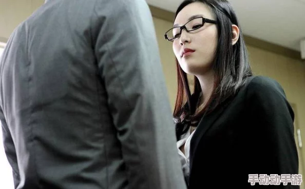 极品尤物日韩三级片画面低俗剧情老套浪费时间不如去看纪录片 极品尤物日韩三级片画面低俗剧情老套浪费时间不如去看纪录片