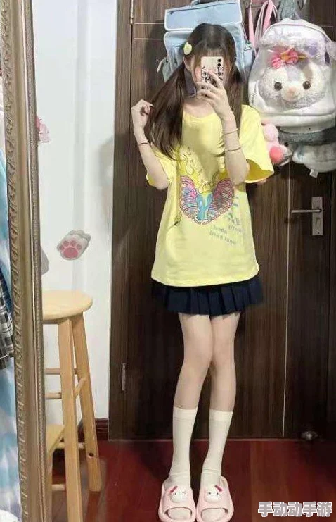 黑色丝袜好紧jk裙我要进去了展现青春期少女对自我和世界的探索以及对未来朦胧的憧憬 黑色丝袜好紧jk裙我要进去了展现青春期少女对自我和世界的探索以及对未来朦胧的憧憬