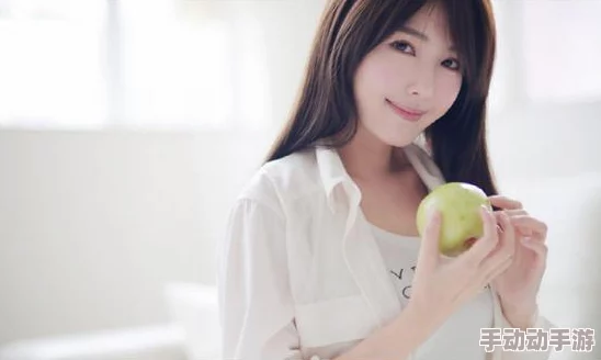 艹美女网友表示这种行为低俗且不尊重女性应该受到谴责 艹美女网友表示这种行为低俗且不尊重女性应该受到谴责