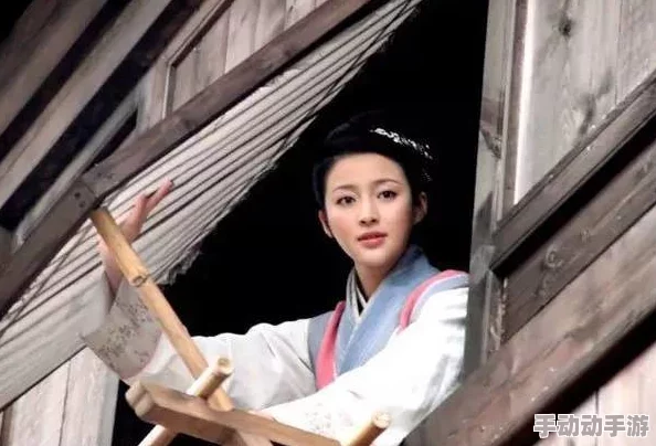 武松叼着潘金莲奶吸允奶头网友：这谁写的？太离谱了吧，毁我童年！