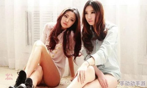 极品小姨子双胞胎姐妹花校花惊艳亮相引爆全城热议 极品小姨子双胞胎姐妹花校花惊艳亮相引爆全城热议