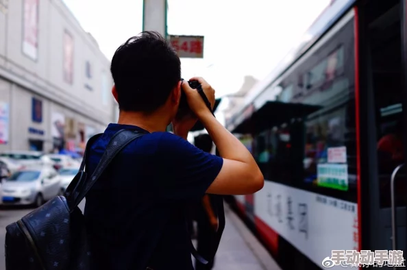 公交上配合陌生人弄到高c为什么追求新鲜感体验未知让人欲罢不能为何如此吸引人 公交上配合陌生人弄到高c为什么追求新鲜感体验未知让人欲罢不能为何如此吸引人