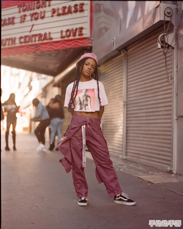 为什么充满青春活力与荷尔蒙气息韩国三级做爰高潮HD色即是空为何成为当时的热门话题 为什么充满青春活力与荷尔蒙气息韩国三级做爰高潮HD色即是空为何成为当时的热门话题